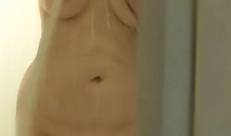 Vollbusige deutschsprachige sexclips Freundin