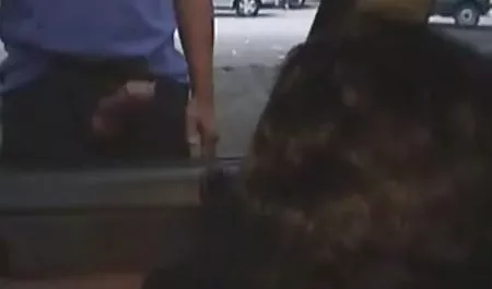 Öffentlicher strand sex clips Blowjob auf stark befahrener Autobahn