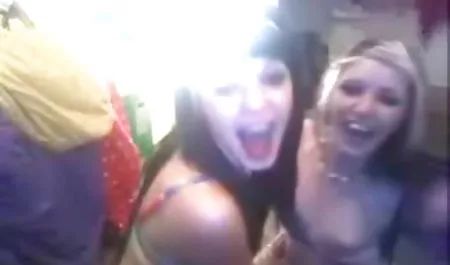 Junger Schwanz in deutsche sex clips müder Muschi