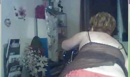 Der Lehrer verführte den Schüler sexclips teen