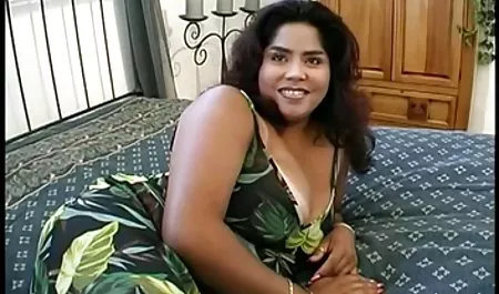 Mädchen schützt amateuer sex clips Jungfräulichkeit