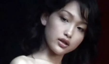 Junge sex clip celebrity Jungfräulichkeit