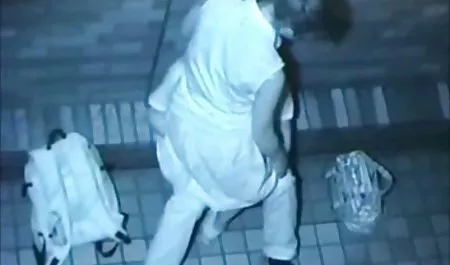 Ein Freund kostenlose sexclips brachte eine junge Freundin zur Erschöpfung