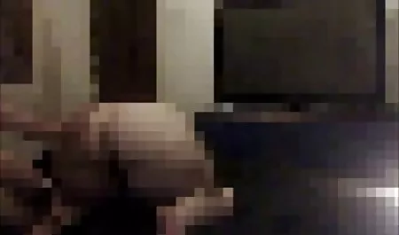 Massiertes Mitglied erotische sexclips auf den Fersen
