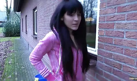 Graceful kostenlose deutsche sexclips Lady fickt sich mit einem Spielzeug