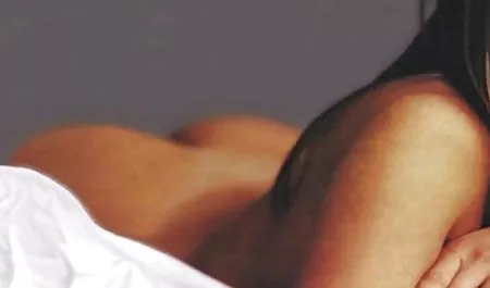 Sie liebt sexclips mom es, die rasierte Muschi ihrer jungen Dame zu lecken